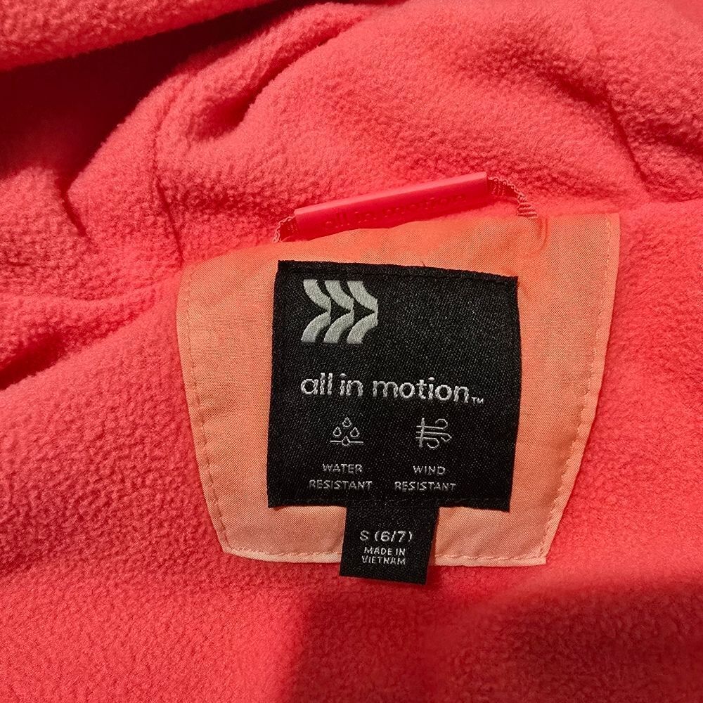 All In Motion Girls Puffer Jacket Size 6/7 - Picture 6 of 9